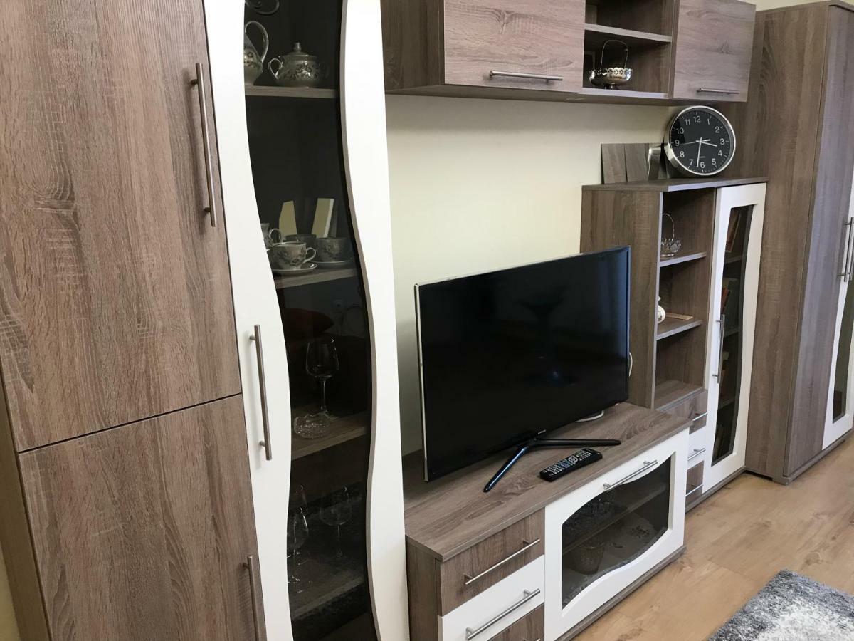 Ella Apartman Debrecen Ngoại thất bức ảnh