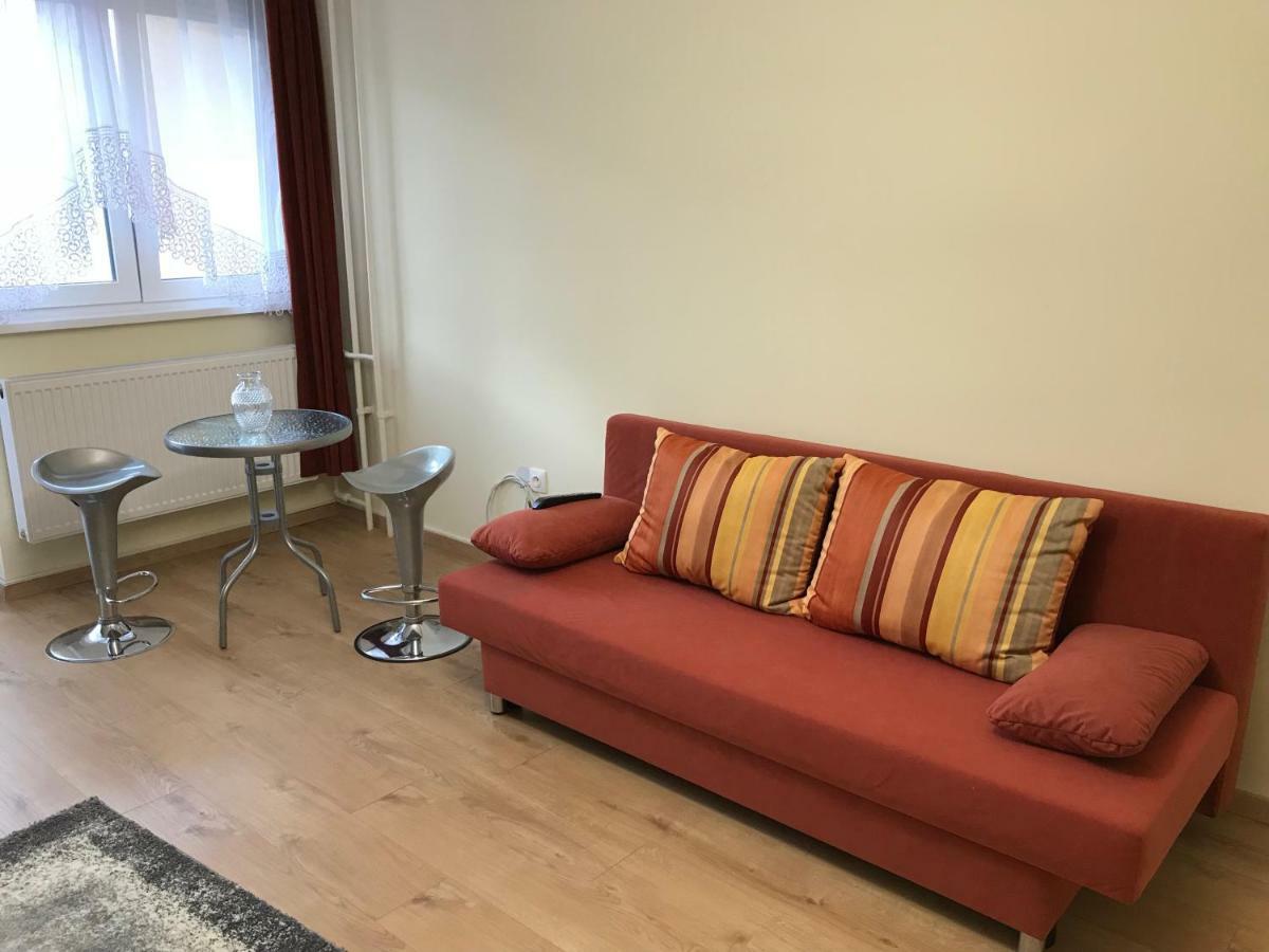 Ella Apartman Debrecen Ngoại thất bức ảnh